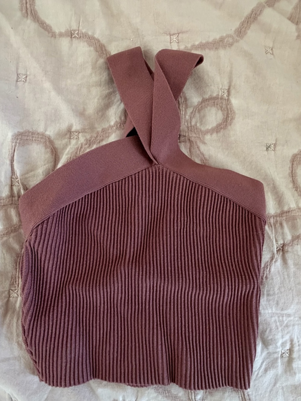 Artiza / Babaton Ribbed Cross-Strap Crop Top - Mauve